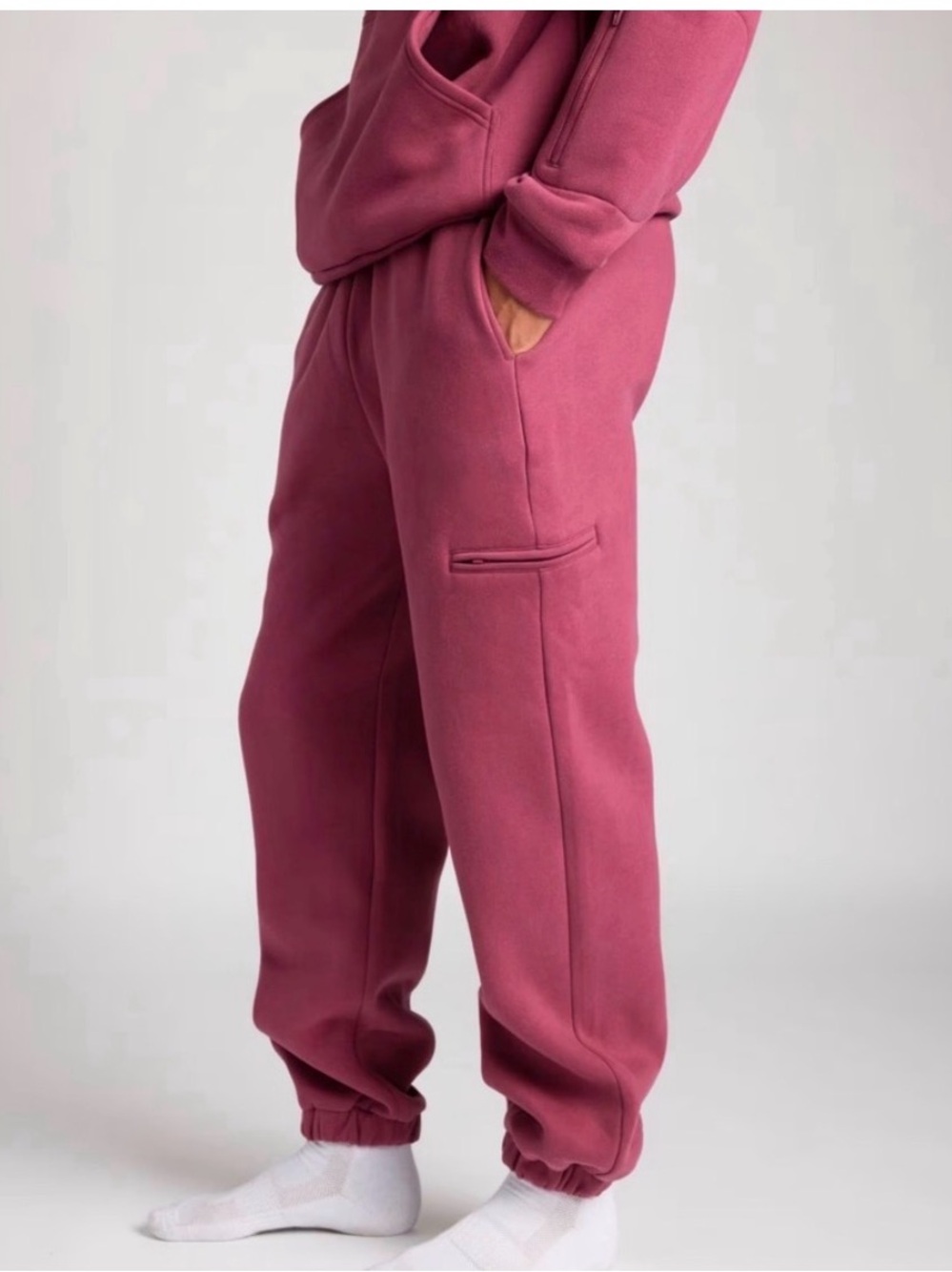 Comfrt Airplane Mode Travel Hoodie and Joggers Set XS - Picture 6 of 7